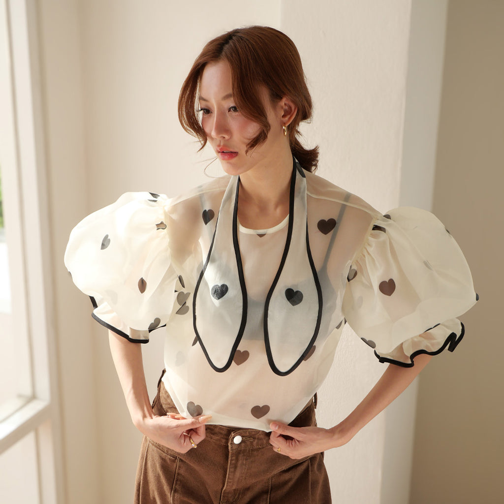 Julia Blouse (Pre-order 20 Nov)