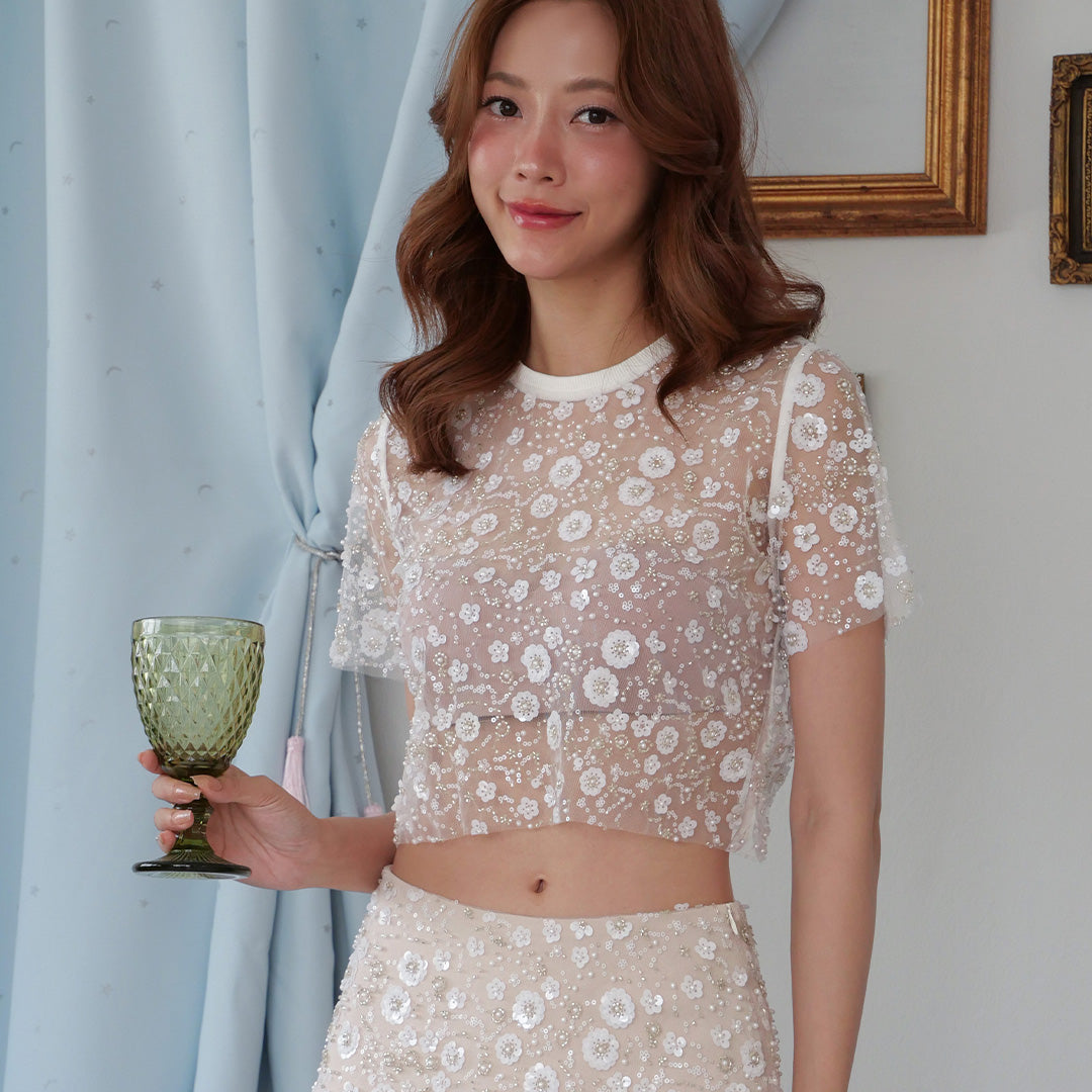 Celia crop top (Pre-order 9 Jan)