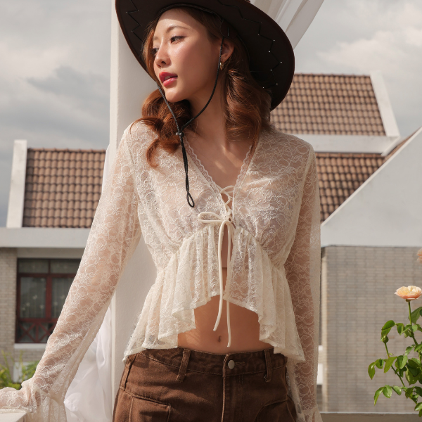 Myra Blouse (Pre-order 12 Nov)